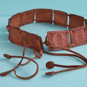 Vintage genuine leather belt, Natural leather belt, Belt of the 90s, Genuine leather belt, Small waist belt, Small belt, Vintage Ladies Belt