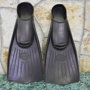 Flippers for Children, Children&#39;s Swimming Equipment, Black Children&#39;s Flippers , Black Rubber Flippers, Bulgarian Rubber Fins, # 34-36