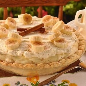 Banana Chiffon Creme Pie Recipe, Banana Creme Pie Recipe, Banana Pie Recipe, Pie Recipes