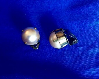 Clip earrings, faux pearl, bronze finish mounts