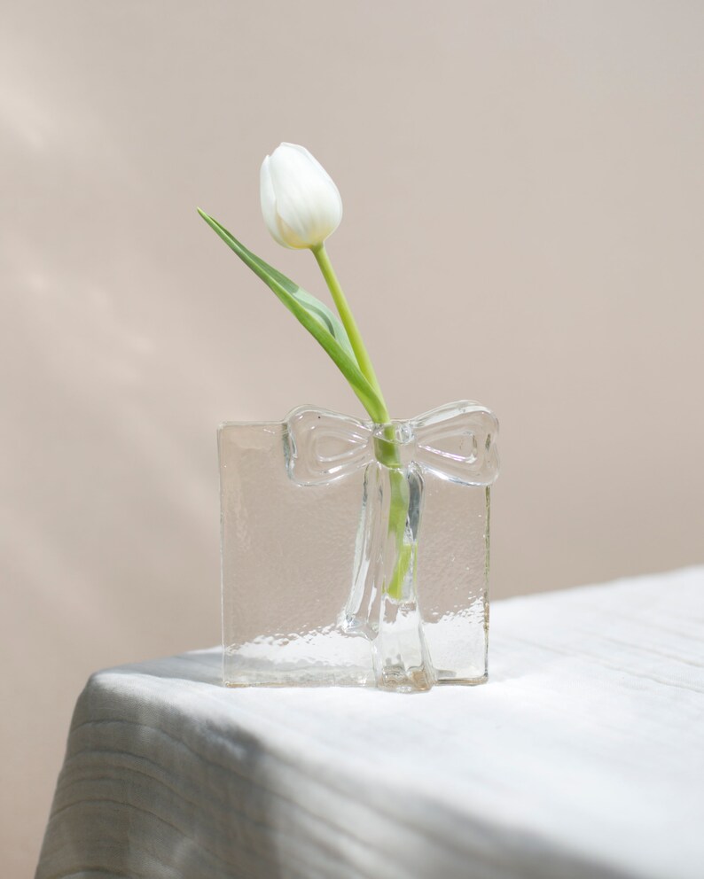 Vintage Handblown Ribbon Bud Vase image 4