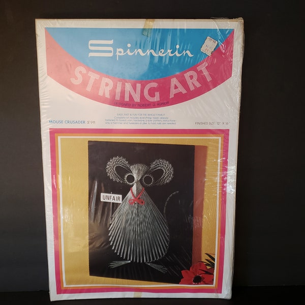 Vintage Spinnerin String Art Kit Hippie Protester Mouse Crusader SEALED 12x16