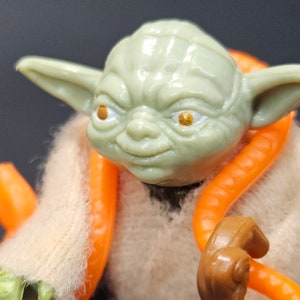 Vintage 1980 Star Wars Yoda Figure Complete Hong Kong READ