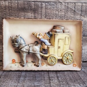 Hummel Wall Plaque The Mail Is Here Post Carriage Coach Vintage 140 1960-63 TMK3
