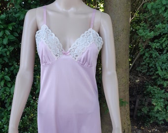Vintage early 1970s St Michael dusky pink slip nightie with lace trim bust 34"