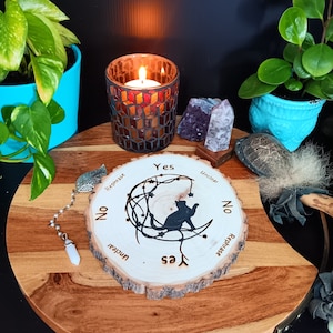 Cat Moon Pendulum Board - Witchcraft & Spiritual Divination Tool