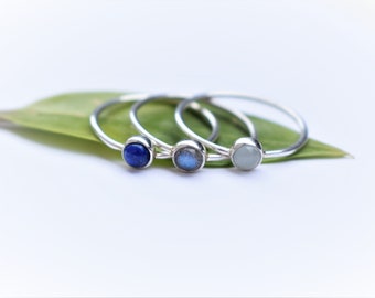 Triple midi silver rings , lapis lazuli , aquamarine , labradorite. Stacking rings, stacking jewelery , stackable ring, solitaire ring.