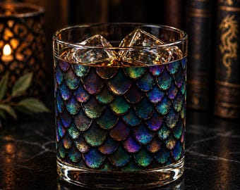 Dragon Scale Rocks-glas, fantasy-whiskyglas, donkere Academia-drinkgerei, cadeau boekenliefhebber, iriserend staafglas