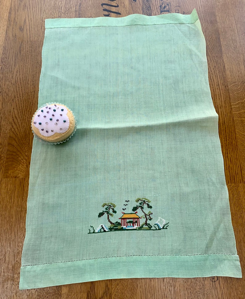 Exquisite mint green table centre piece/mat with very fine Etsy