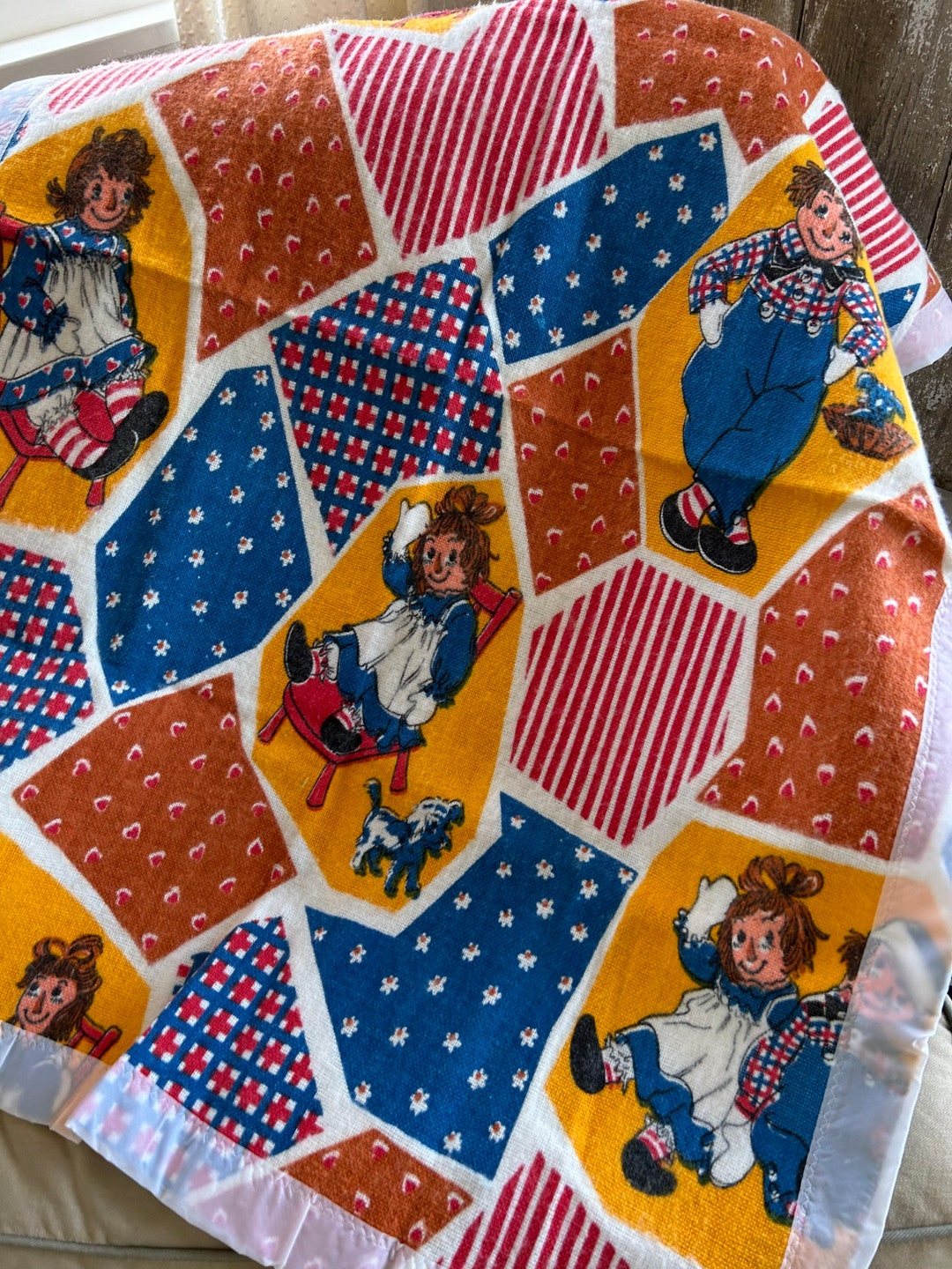 Raggedy ann blanket hotsell