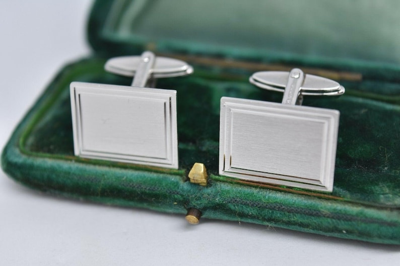 Vintage Sterling Silver Cufflinks With An Art Deco Design #g195