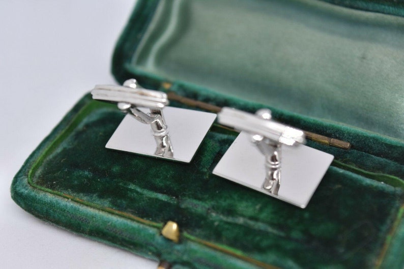 Vintage Sterling Silver Cufflinks With An Art Deco Design #g195