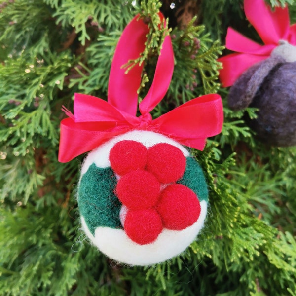 Needle felted tree ball ornament, Christmas tree bauble raindeer, poinsettia royal flower, beautiful Christmas gift