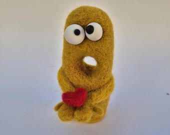 Handgefilzte Wollkreatur - Handgefilzte Dekoration zum Valentinstag, zum Dekor oder zur Hochzeit