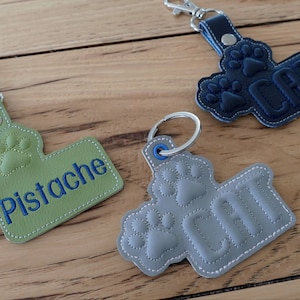 DIY-DIGITAL FILE - Puffy Paws Cat - 4 x 4 hoop - Snap tabs / Key fob / Bag tag  ith Machine Embroidery Design File In the hoop
