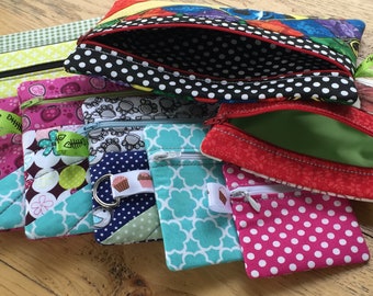 DIY-DIGITAL FILE - 7 x 12 hoop or less - ith Zipper bags with piecing design - Lined version of the bag  / ith Machine Embroidery Design