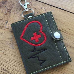 DIY-DIGITAL File - Heartbeat heart nurse Wallet-Gift card holder Snap tab / Key fob ITH Machine Embroidery Design File