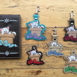 DIY-DIGITAL FILE - Cat box with bow - filled - raw edge felt applique versions - Memo notepad cover & Snap tab / ith Machine Embroidery