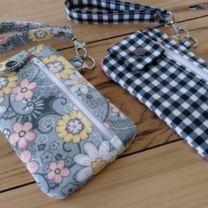 ARCHIVO DIGITAL DIY - Aro 5 x 7 - Cartera para teléfono celular hecha con cremallera en el compartimento central delantero con pestaña opcional para cerrar-Bordado a máquina