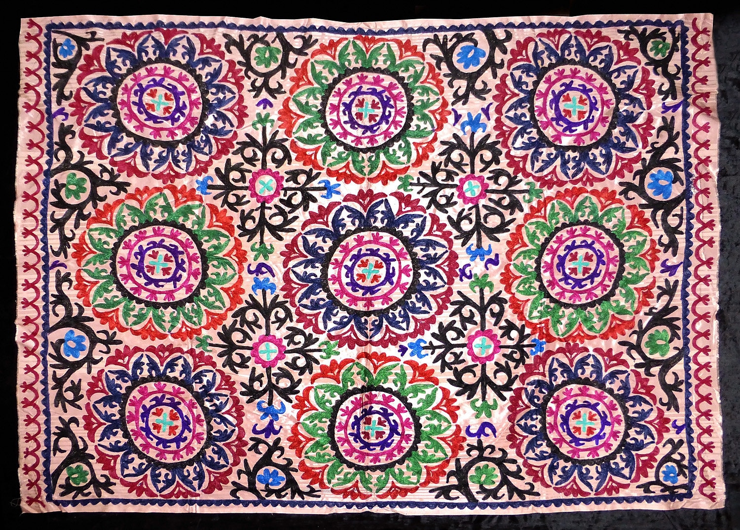 Таджикский орнамент. Национальный орнамент Таджикистана чакан. Миллий каштачилик. Бухарские Сюзане. Таджикские орнаменты чакан