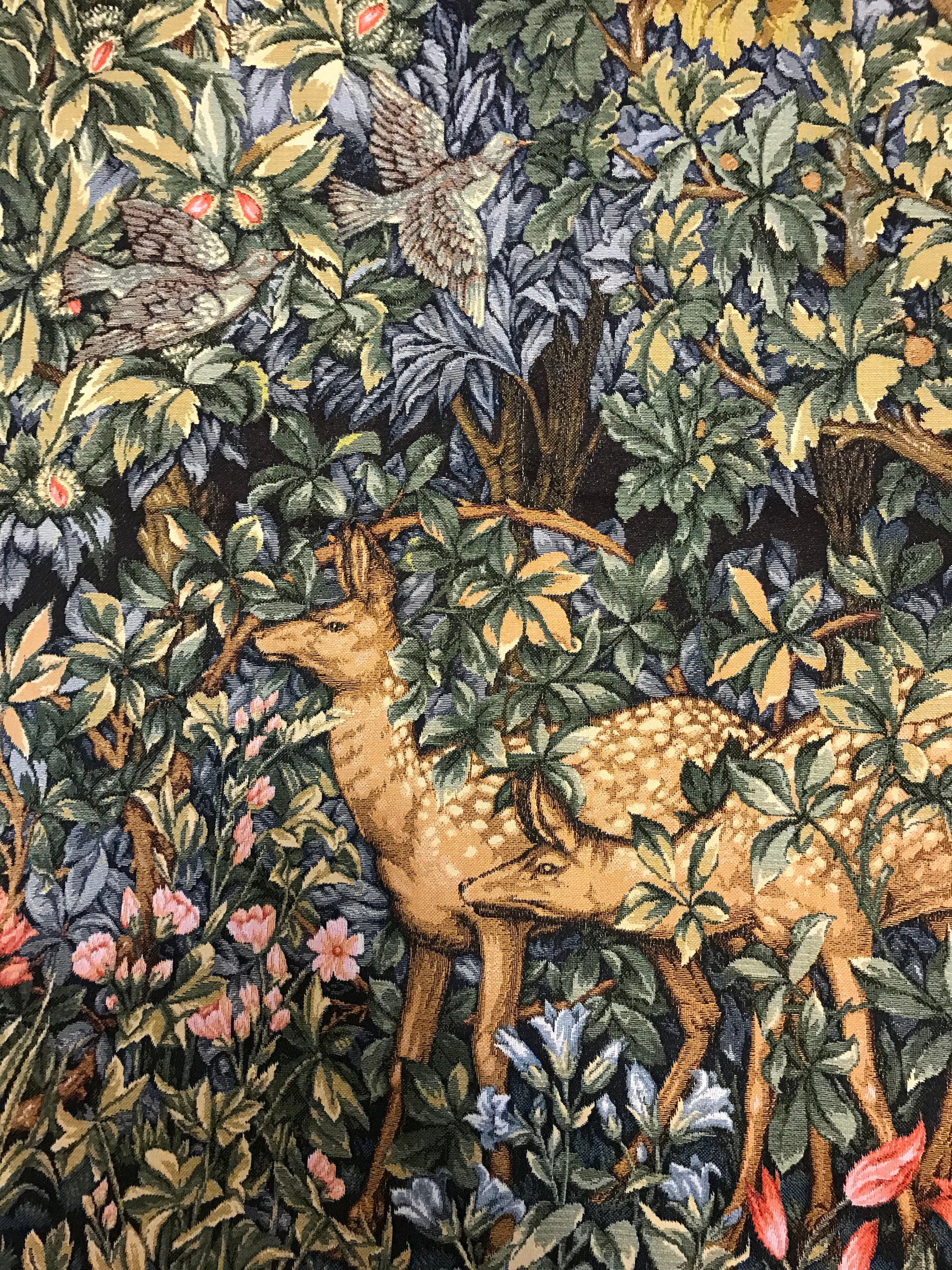 ウィリアム・モリス アート タペストリー 壁掛け 森の生き物 動物 中世