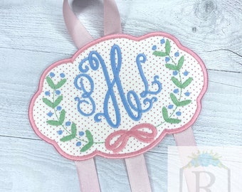 Soporte de arco ITH con marco floral- descarga digital