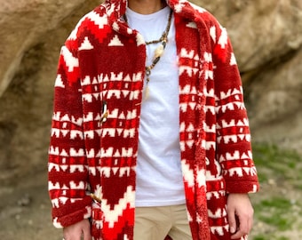 Kunstpelzmantel mit Kapuze, Kunstpelz-Strickjacke mit Indianer-Muster (rot)