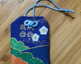 Glücksbringer - Talisman - Schutz und Sicherheit beim Autofahren - Omamori