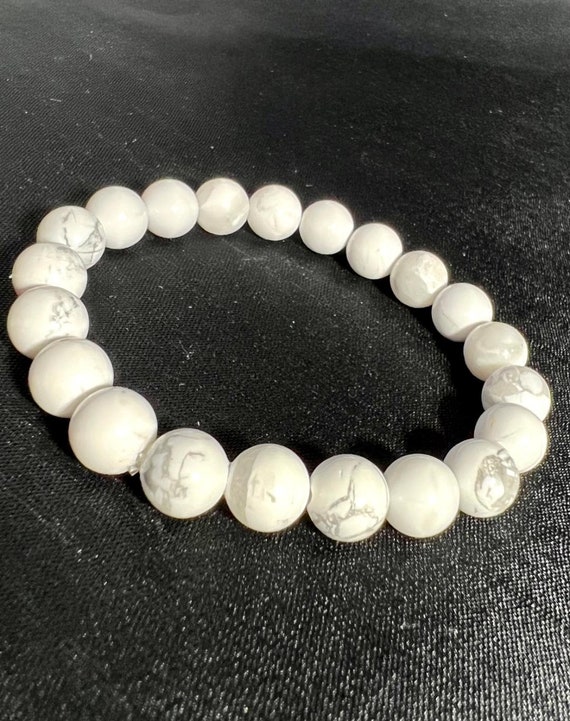 Natural White Howlite 8 mm Beaded Bracelet- Handmade Jewelry