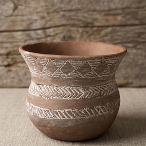 Glockenbechervase-Replika | Handgefertigte prähistorische Keramik | Archäologische Reproduktion | Antike Töpferware | Unikat | Sammlerstück