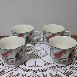 Vintage Mikasa Footed Cups Silk Flowers Pattern F3003 Stoneware Japan Set of 4 1980&#39;s
