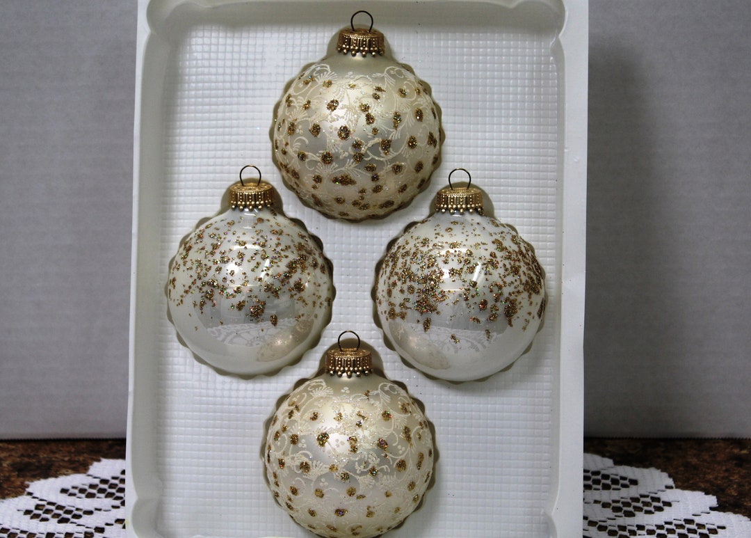 Vintage Christmas by Krebs Glass Ornaments Set of 4 Round White With