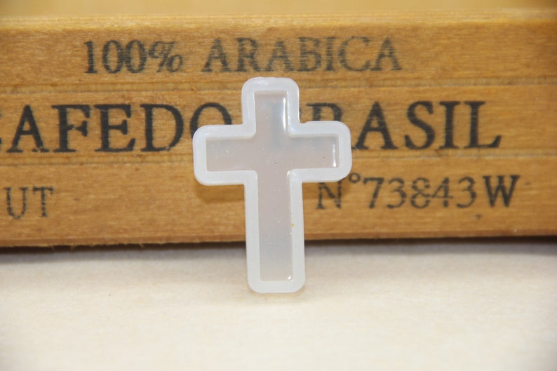 Crystal drop plastic cross pendant silicon mold DIY handmade many kinds of cross star model pendant