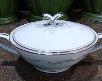 Vintage 1969 Noritake China Chaumont 6008   Sugar Bowl Bohemian Retro Collectors Discontinued