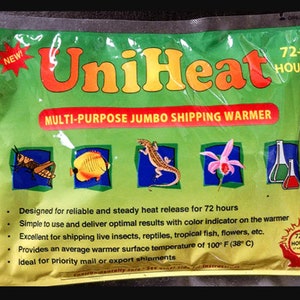 Pu&ograve; includere: Riscaldatore per spedizioni jumbo multi-uso UniHeat verde e giallo con un tempo di rilascio del calore di oltre 72 ore. Il riscaldatore &egrave; progettato per la spedizione di insetti vivi, rettili, pesci tropicali, fiori e altri articoli. Fornisce una temperatura superficiale media di 100&deg; F (38&deg; C).