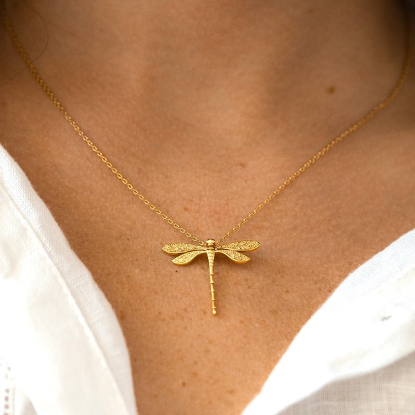 Dragonfly Necklace, Gold Dragonfly Charm Jewelry, Boho style dragonfly pendant, Birthday Gift, Ready to Ship Gift