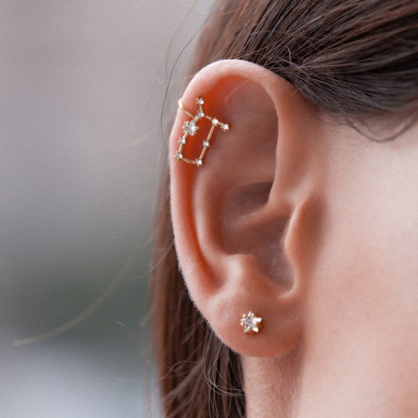 Gemini Constellation Oreja Arete con cristales, Joyas celestiales, Signo zodiacal no perforado Puño, Earcuff CZ Stud set, Regalo de géminis