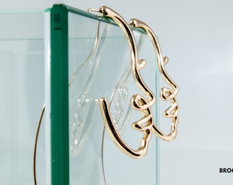 Face Earrings in Gold, Picasso Face Earrings,  Modern Face Earrings Threaders, Abstract Gold earrings, Modern Style Earrings, Gift for her