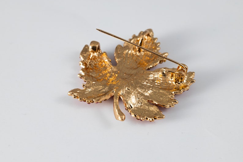 Maple Leaf Brooch, Autumn Leaf Pin, Brooch with crystals, Gift for her, Gift for Mom image 10