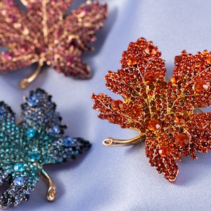 Maple Leaf Brooch, Autumn Leaf Pin, Brooch with crystals, Gift for her, Gift for Mom image 9