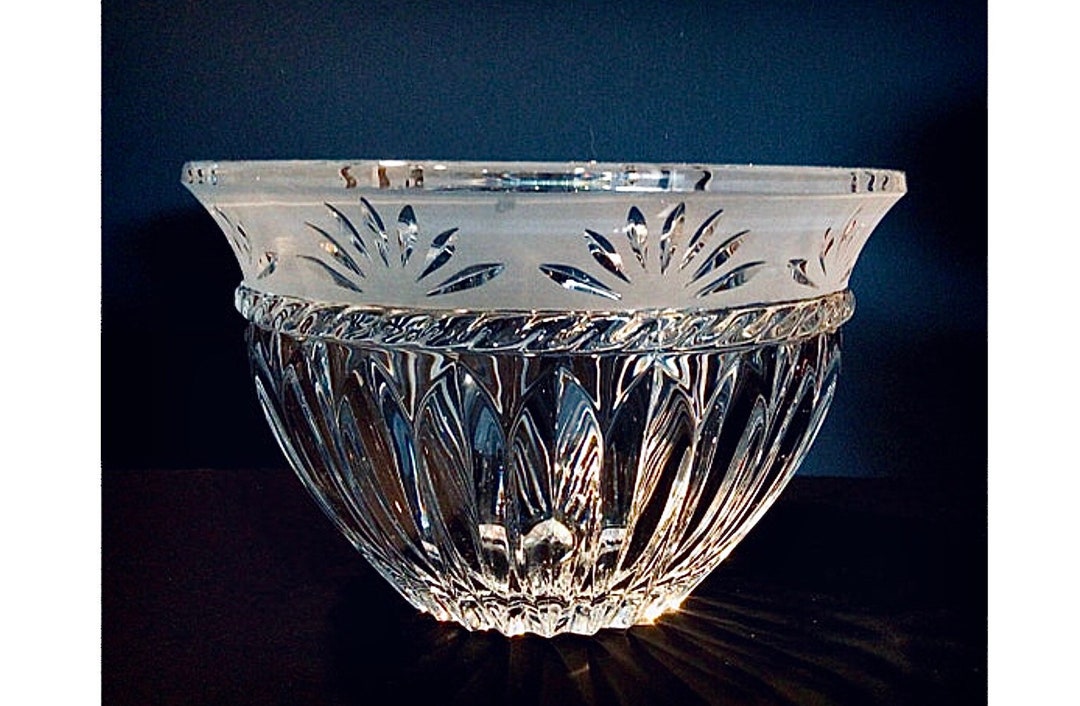 Carthage Pattern Vintage Large and Heavy Beautiful Frosted and Clear Crystal Bowl ...