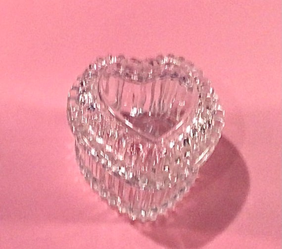 Engagement? Vintage Retired Small HOMCO Home Interiors Clear HEART Trinket Box - GIftable