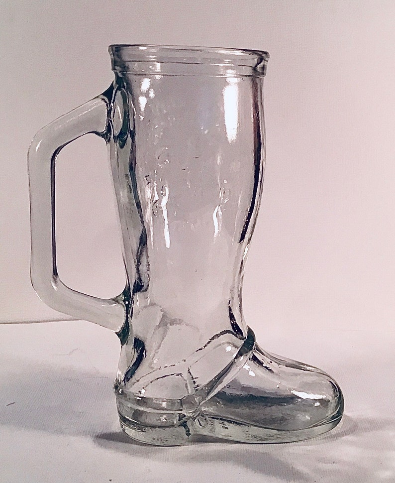 Giftable for a Collector Souvenir Collectible Glass BOOT MUG with Handle Bavarian Inn Frankenmuth Michigan