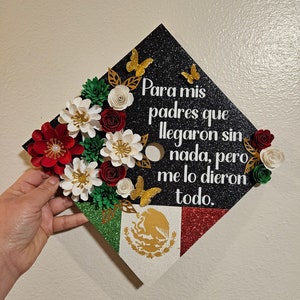 Mexican Graduation cap topper, Ready to ship, graduation topper, Latina graduation, graduation flowers,