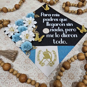 Guatemala graduation topper, DIY kit for graduation cap, birrete de graduación, decoration for graduation topper