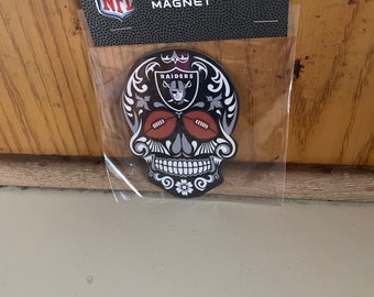 Raiders sugar skull magnet Dia de Los Muertos
