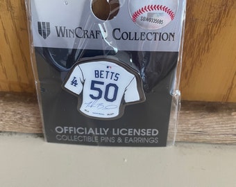 Dodgers pin Mookie Betts jersey NEW DESIGN