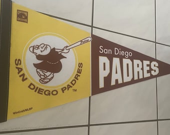 Padres retro premium wool pennant