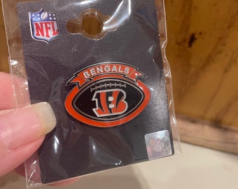 Cincinnati Bengals touchdown pin hat lapel collector