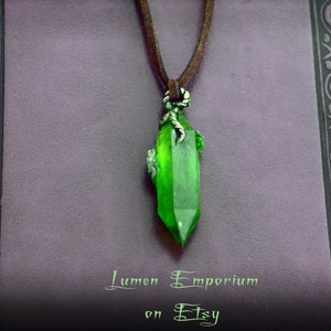Dark fantasy jewelry, handmade necklace, crystal necklace, glow in the dark jewelry, dnd jewelry, larp jewelry -Viridian Emerald